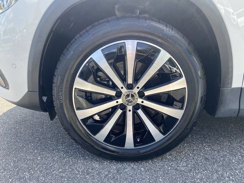 Certified 2023 Mercedes-Benz GLA 250 4MATIC w/ Premium Package image 22