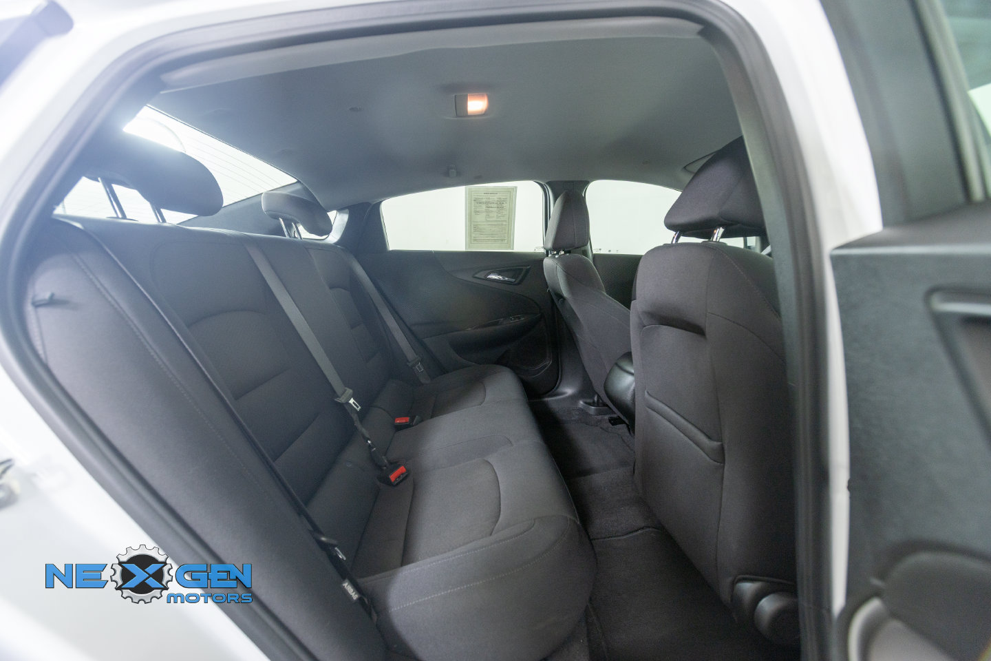 Used 2023 Chevrolet Malibu RS FWD image 40