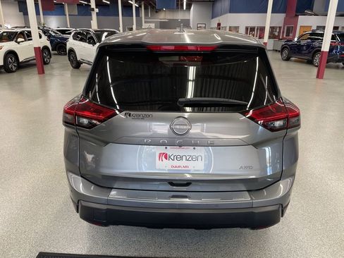 New 2026 Nissan Rogue SV image 5