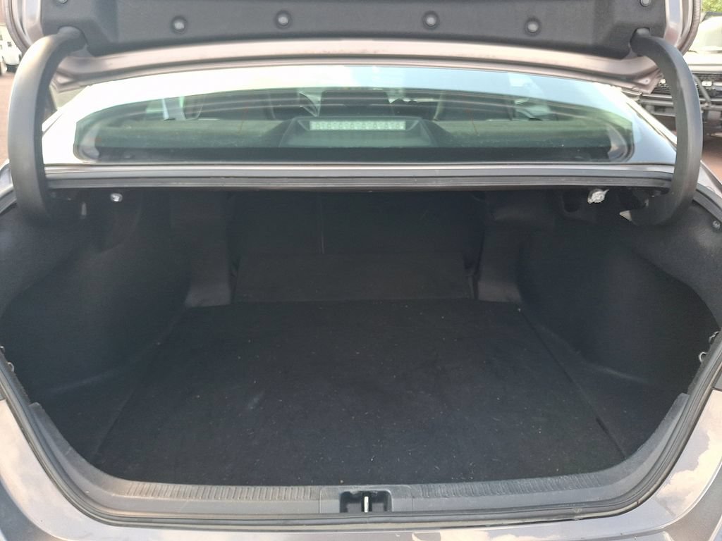 Used 2022 Toyota Camry SE FWD image 27