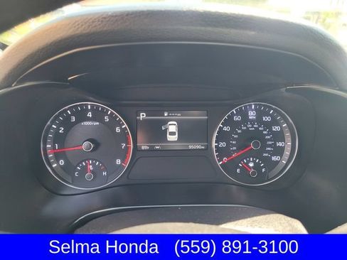 Used 2024 Kia Forte LXS w/ LXS Technology Package FWD image 22