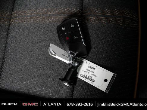 New 2026 GMC Canyon AT4 image 24