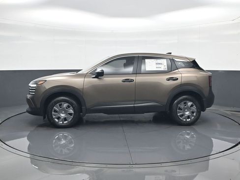 New 2026 Nissan Kicks S image 4