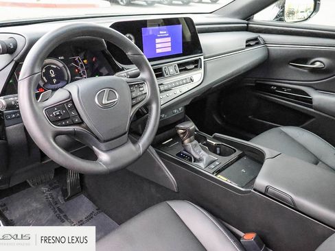 Certified 2025 Lexus ES 300h 300h image 19