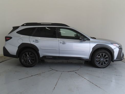 Certified 2023 Subaru Outback Onyx Edition XT w/ Tech Package 2 image 2