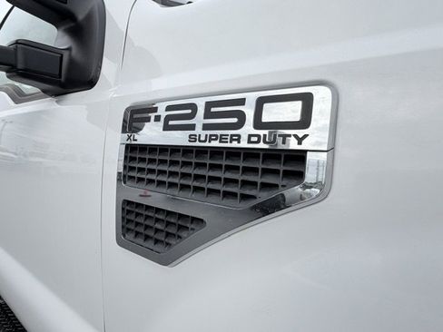 Used 2008 Ford F250 XL AWD/4WD image 21