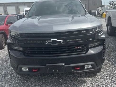 Used 2021 Chevrolet Silverado 1500 LT Trail Boss w/ Convenience Package II AWD/4WD image 1