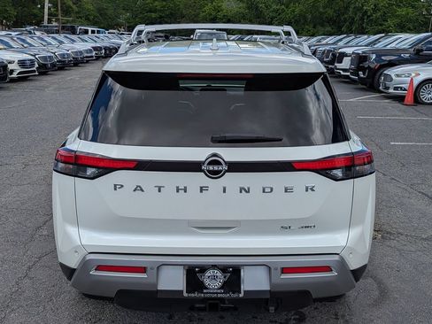Used 2022 Nissan Pathfinder SL w/ SL Premium Package AWD/4WD image 8