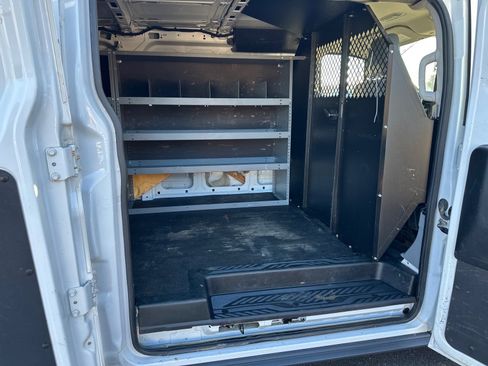 Used 2015 Ford Transit 250 130 Low Roof image 11