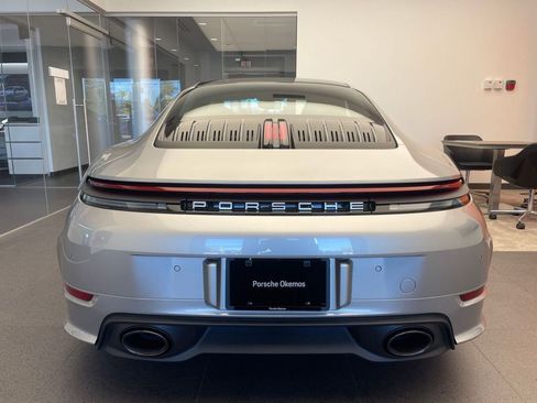 New 2026 Porsche 911 Carrera RWD image 7