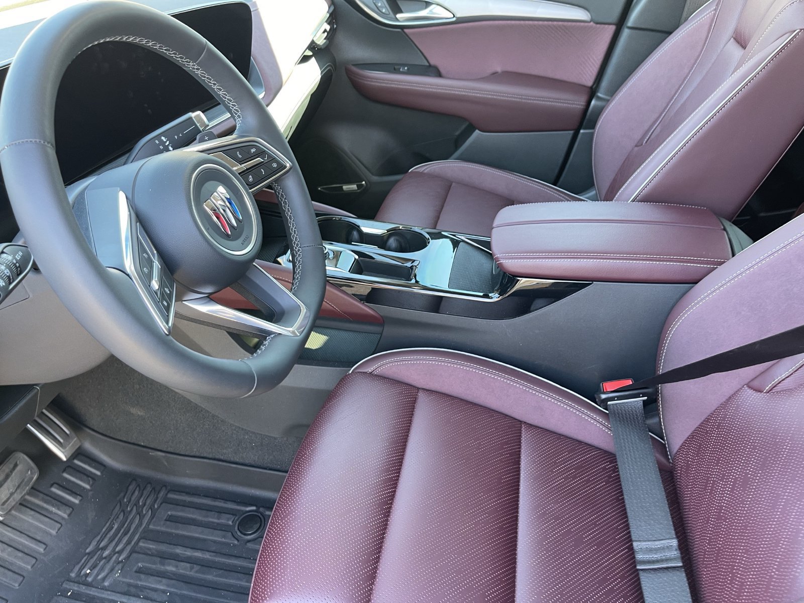 Used 2025 Buick Envision Sport Touring AWD/4WD image 11