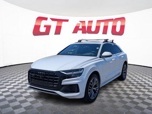 Used 2021 Audi Q8 Premium w/ Black Optic Package AWD/4WD image 2