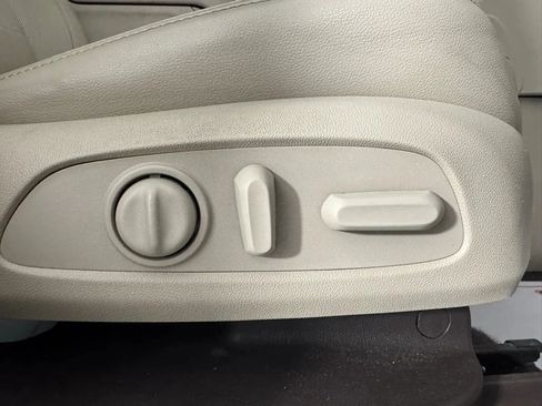 Used 2019 GMC Acadia Denali w/ Technology Package image 38