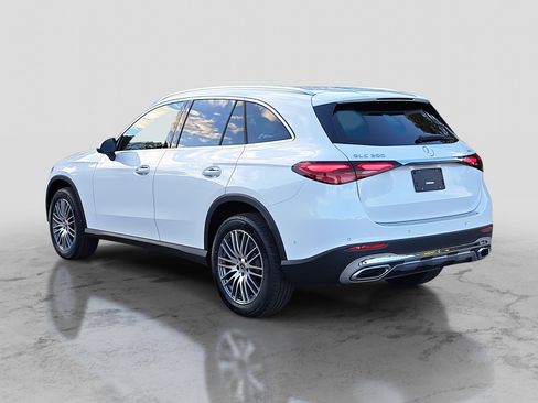 New 2026 Mercedes-Benz GLC 300 4MATIC image 7
