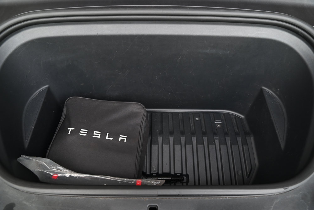 Used 2020 Tesla Model Y Long Range AWD/4WD image 33