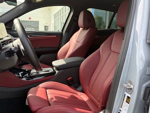 Certified 2025 BMW X4 M40i w/ Premium Package AWD/4WD image 5