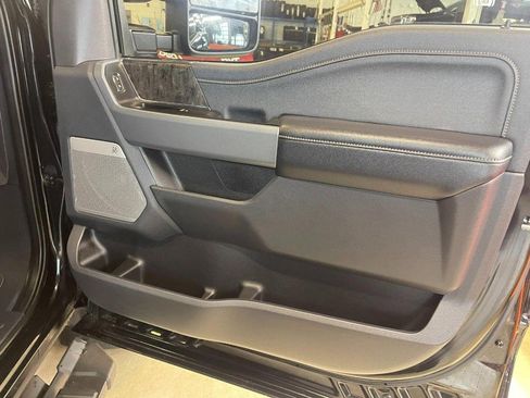 Used 2023 Ford F250 Lariat w/ Lariat Ultimate Package image 12