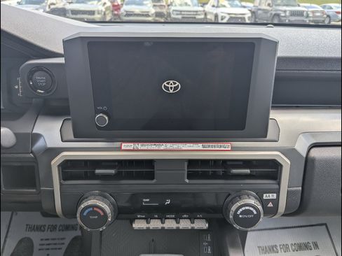 Used 2026 Toyota Tacoma SR5 AWD/4WD image 27