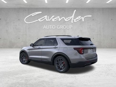 New 2026 Ford Explorer ST-Line w/ ST-Line Street Pack RWD image 5