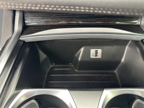 Used 2017 BMW 750i xDrive AWD/4WD image 43