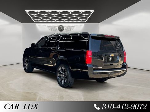 Used 2015 Chevrolet Suburban LTZ RWD image 3