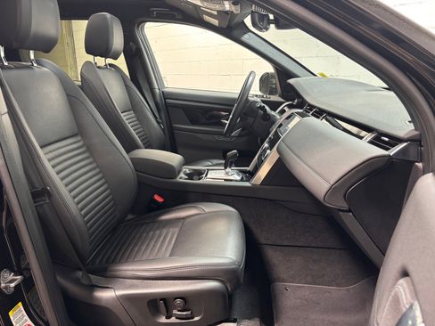 Used 2023 Land Rover Discovery Sport SE AWD/4WD image 32