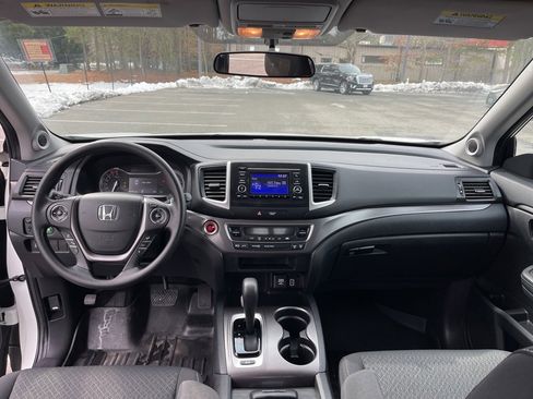 Used 2019 Honda Ridgeline Sport image 8