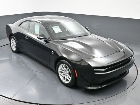 Used 2025 Dodge Charger R/T w/ Quick Order Package 25M R/T image 39