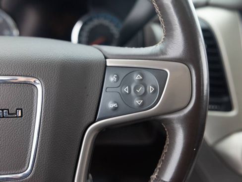 Used 2020 GMC Yukon XL Denali w/ Open Road Package AWD/4WD image 46