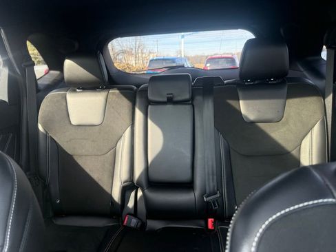 Used 2019 Ford Explorer Limited w/ Class III Trailer Tow Package image 34