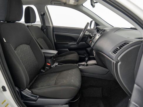 Used 2020 Mitsubishi Outlander Sport ES image 30