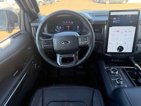 Used 2024 Ford Expedition Max Limited AWD/4WD image 8