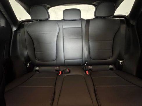 New 2025 Mercedes-Benz GLC 300 image 7