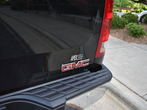 Used 2009 GMC Sierra 1500 SLT w/ Suspension Package, Off-Road image 33