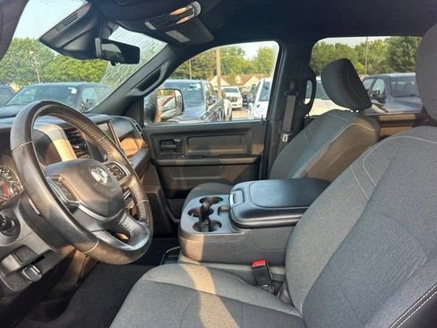 Used 2021 RAM 2500 Tradesman w/ Safety Group AWD/4WD image 9