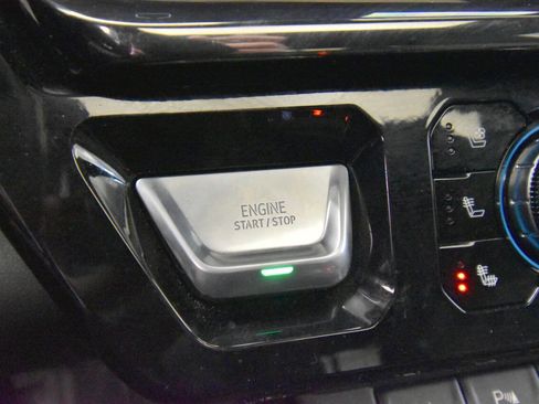 Used 2023 GMC Sierra 1500 AT4 w/ AT4 Premium Package image 22