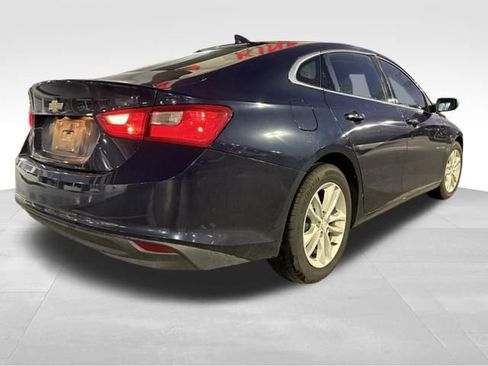 Used 2018 Chevrolet Malibu LT image 6