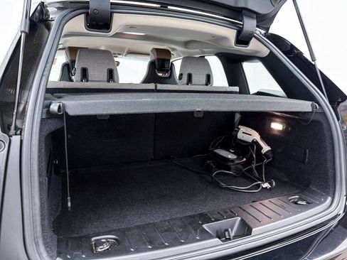 Used 2015 BMW i3 with Range Extender image 25