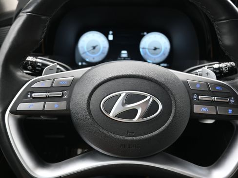 Used 2024 Hyundai Palisade Limited image 16