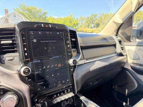 Used 2022 RAM 1500 Limited AWD/4WD image 28