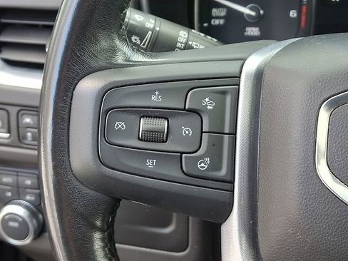 Used 2021 GMC Yukon SLT w/ SLT Premium Package image 23