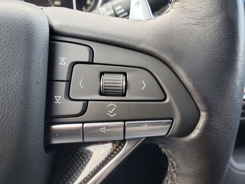 Used 2022 Cadillac XT6 Sport w/ LPO, Onyx Lite Package image 29