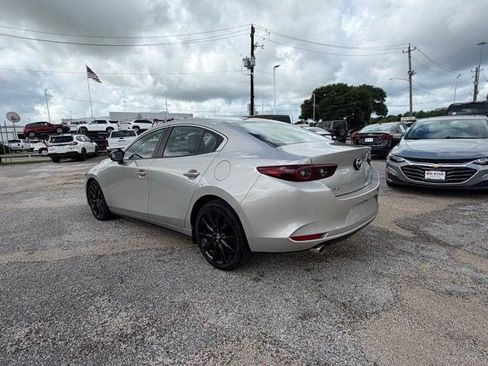 Used 2024 MAZDA MAZDA3 s FWD image 2