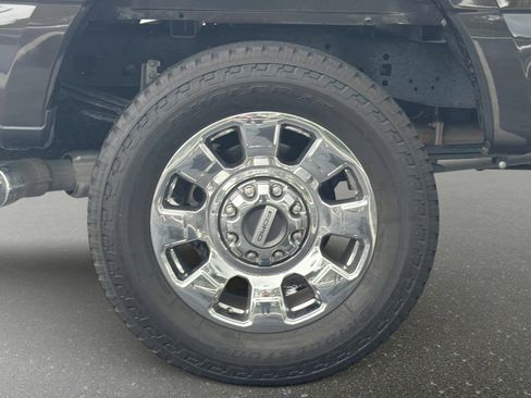 Used 2025 Ford F250 Lariat w/ Chrome Package AWD/4WD image 18