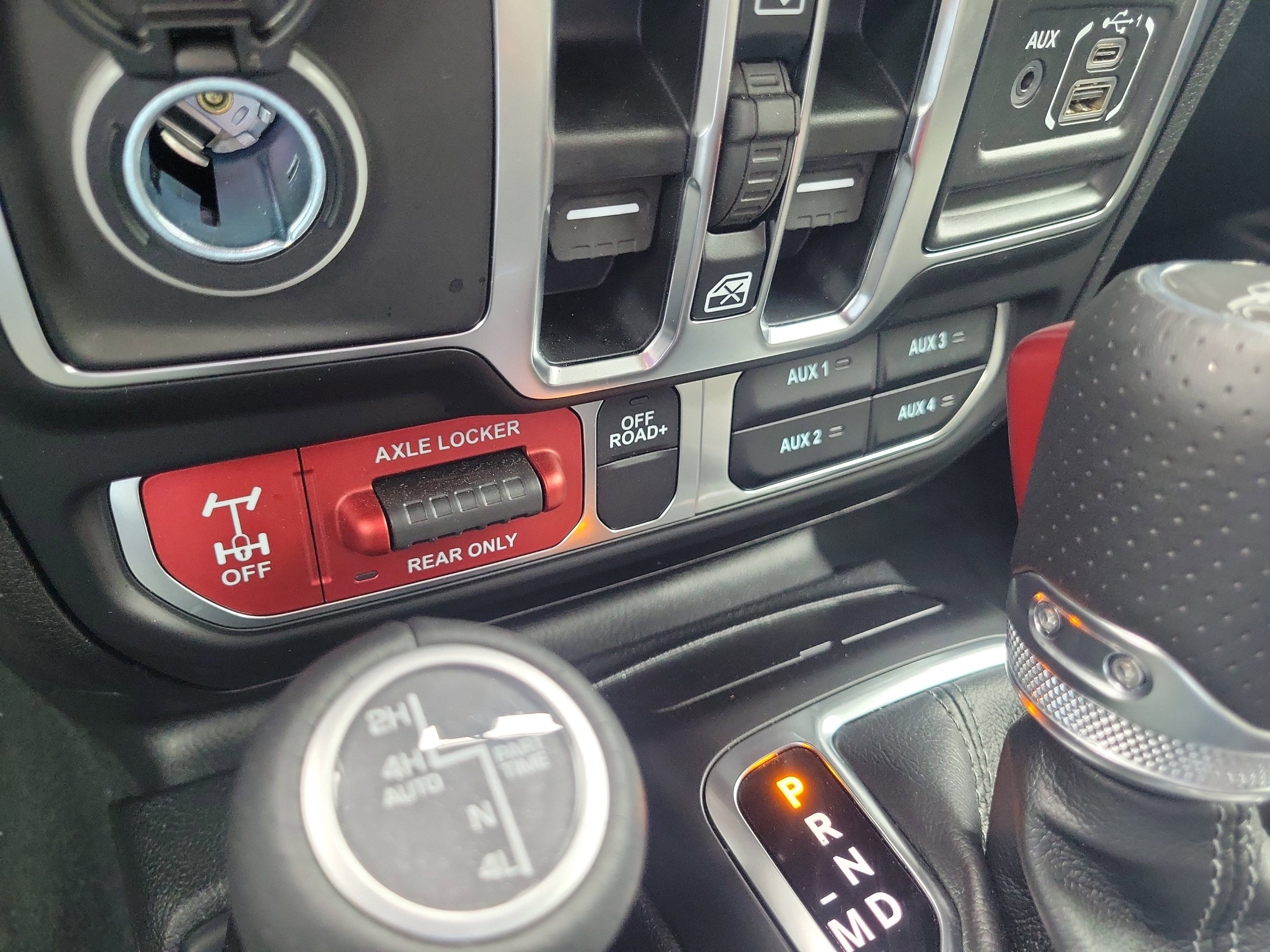 New 2026 Jeep Gladiator Mojave AWD/4WD image 36