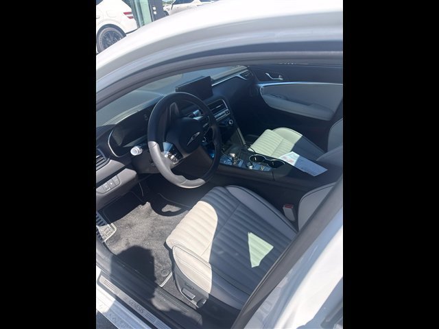 Used 2026 Genesis G70 3.3T Sport Prestige AWD/4WD image 8