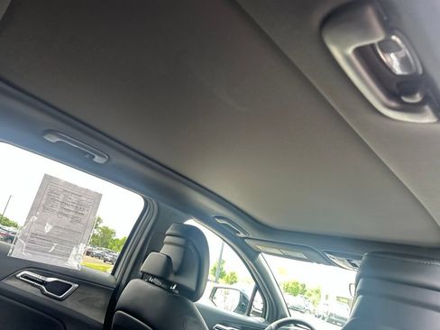 Used 2025 Kia Sportage X-Line w/ Premium Package AWD/4WD image 15