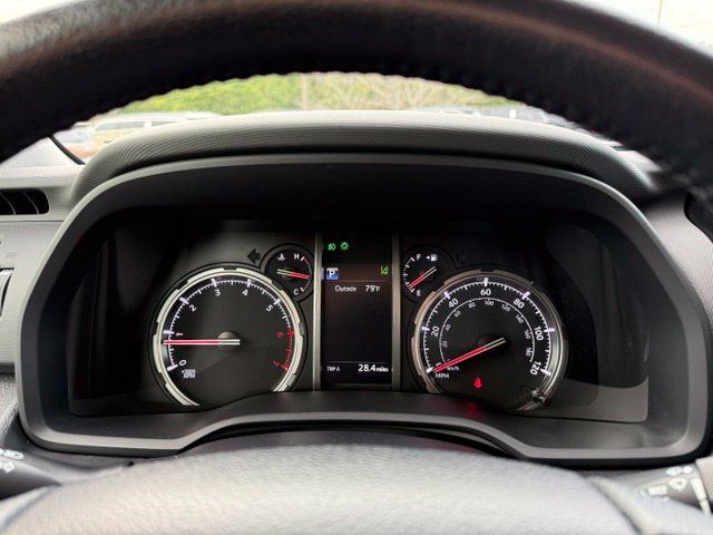 Used 2024 Toyota 4Runner TRD Off-Road Premium AWD/4WD image 17