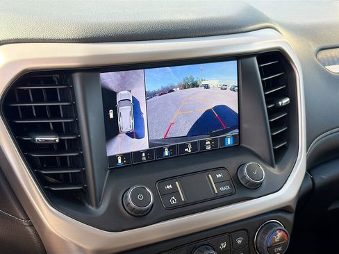 Used 2023 GMC Acadia Denali w/ Denali Ultimate Package image 14