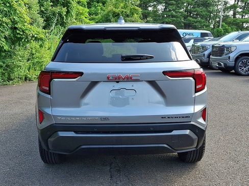 Used 2025 GMC Terrain Elevation AWD/4WD image 5
